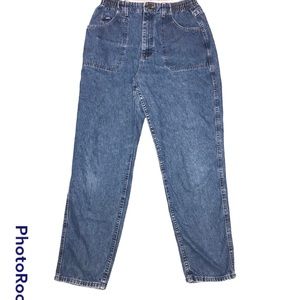 Waist band Mom jeans- lee
